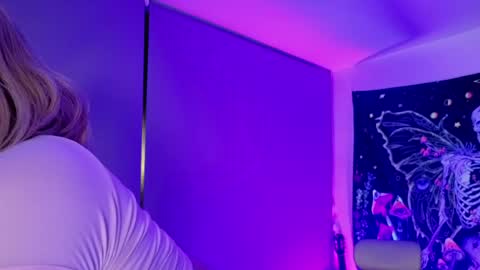   online show from March 2026 03:45:02 AM