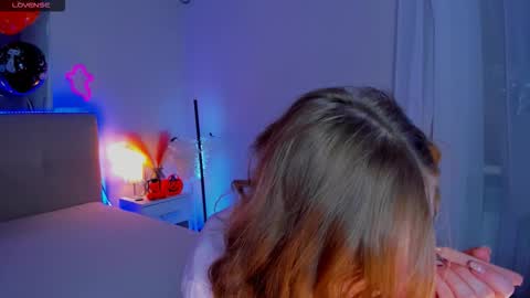 BunnyShows online show from October 2025 12:15:01 PM