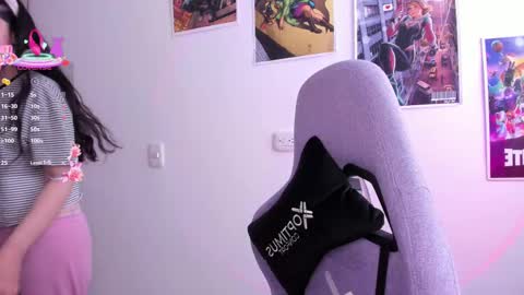 Jess online show from February 2025 09:04:02 PM