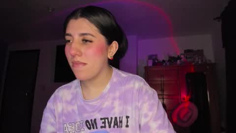 Jess online show from October 2025 02:04:01 AM