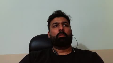 Snapshot of burlymonster chatting on February 2025 06:26:01 PM Hairy Arabian online show from February 2025 06:26:01 PM