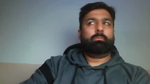 Snapshot of burlymonster chatting on February 2025 03:09:02 AM Hairy Arabian online show from February 2025 03:09:02 AM