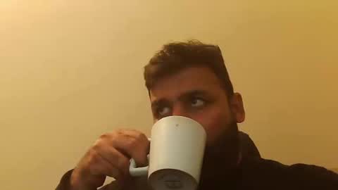 Snapshot of burlymonster chatting on February 2025 10:15:02 AM Hairy Arabian online show from February 2025 10:15:02 AM