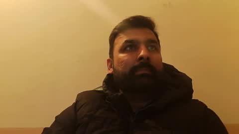 Snapshot of burlymonster chatting on February 2025 10:41:01 AM Hairy Arabian online show from February 2025 10:41:01 AM