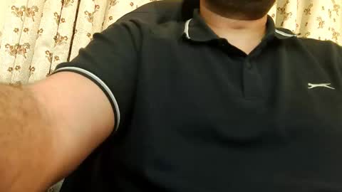 Hairy Arabian online show from February 2026 06:17:01 PM