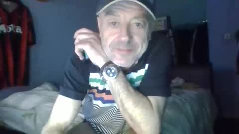 Snapshot of burnleyguy1977 chatting on May 2026 02:06:02 AM burnleyguy1977 online show from May 2026 02:06:02 AM
