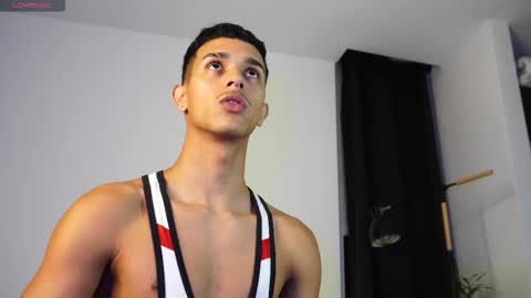 Snapshot of busterspinter chatting on March 2026 12:48:02 AM Buster independent model online show from March 2026 12:48:02 AM