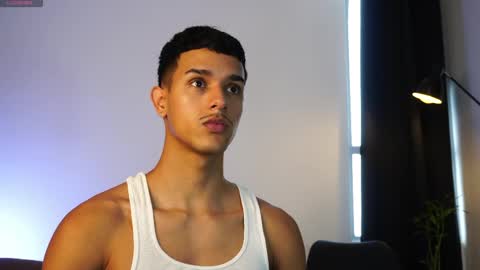 Snapshot of busterspinter chatting on April 2026 05:43:02 PM Buster independent model online show from April 2026 05:43:02 PM