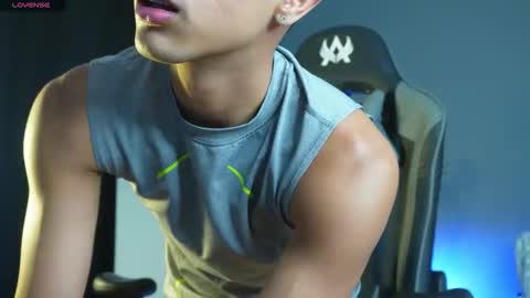 Snapshot of busterspinter chatting on June 2026 01:11:01 AM Buster independent model online show from June 2026 01:11:01 AM