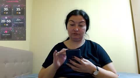 Snapshot of bustyemma chatting on February 2025 11:50:01 AM Emma online show from February 2025 11:50:01 AM