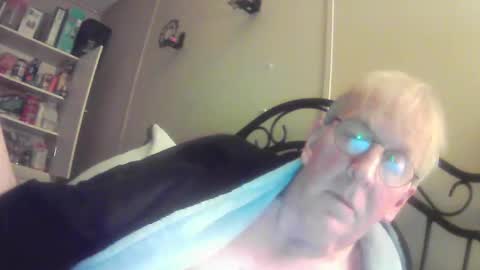 Snapshot of buttless1960 chatting on October 2025 07:38:02 AM buttless1960 online show from October 2025 07:38:02 AM
