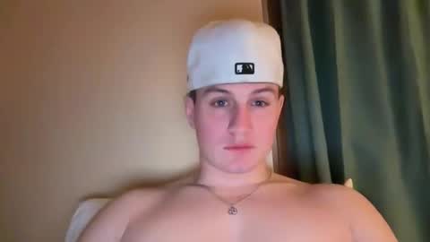 Snapshot of buzz5127 chatting on March 2025 04:10:01 AM buzz5127 online show from March 2025 04:10:01 AM