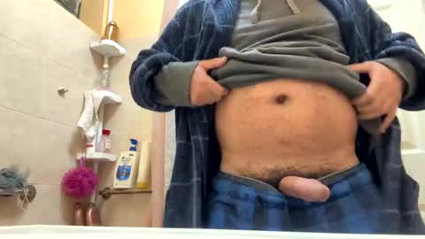 bxbomber2012 online show from March 2025 07:05:01 PM