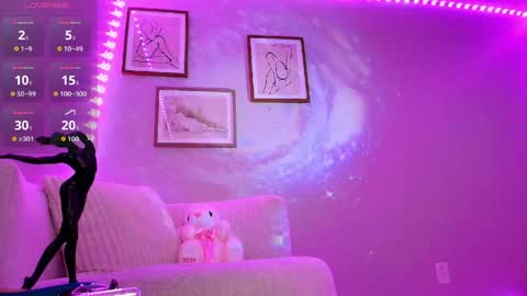 Snapshot of bystrawberry chatting on March 2026 08:56:02 PM Paris online show from March 2026 08:56:02 PM