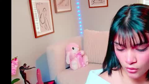 Snapshot of bystrawberry chatting on March 2026 06:35:02 PM Paris online show from March 2026 06:35:02 PM