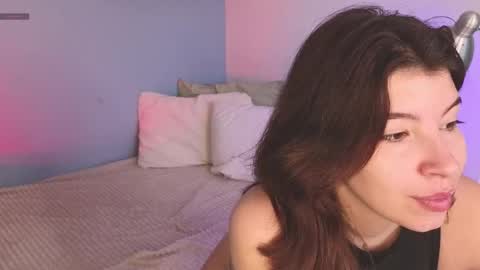 Snapshot of byteblush chatting on May 2026 10:44:02 AM Kira online show from May 2026 10:44:02 AM