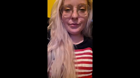 Momuknow online show from June 2026 02:45:02 AM