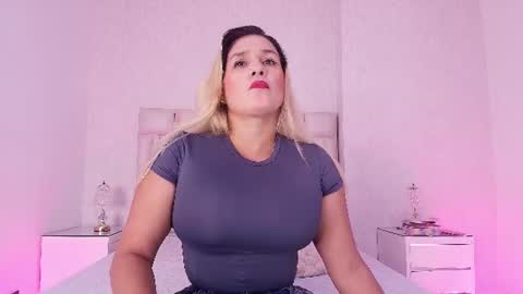 Carolina online show from August 2026 03:06:01 AM