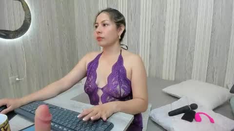 Camii Sweet  online show from June 2026 08:02:02 PM