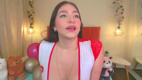 Snapshot of caandace chatting on May 2026 07:44:01 PM Candace online show from May 2026 07:44:01 PM