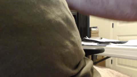 Snapshot of cadman6000 chatting on December 2024 11:45:01 PM cadman6000 online show from December 2024 11:45:01 PM