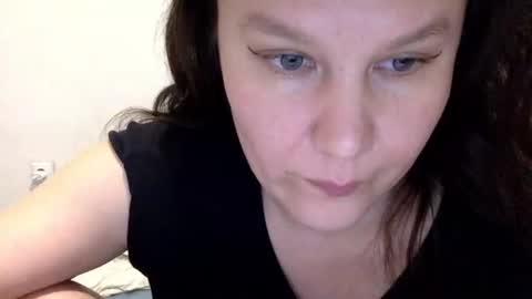 Snapshot of caffeinated_lamb chatting on September 2025 06:02:01 PM Lamb online show from September 2025 06:02:01 PM