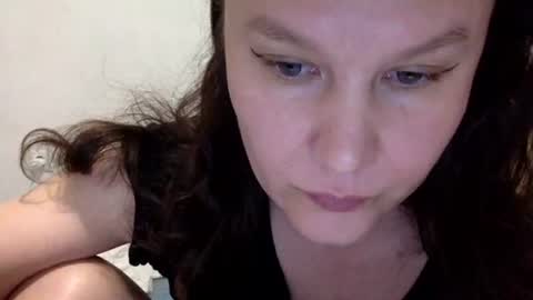 Snapshot of caffeinated_lamb chatting on September 2025 06:02:02 PM Lamb online show from September 2025 06:02:02 PM