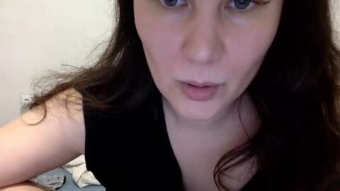 Lamb online show from December 2025 06:57:02 PM