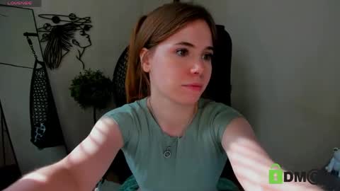 Snapshot of caitlin_c chatting on June 2026 05:08:01 AM caitlin_c online show from June 2026 05:08:01 AM