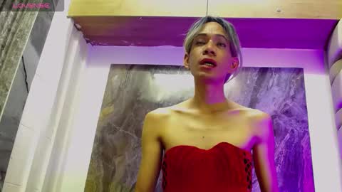 caitlyn_joness_ online show from November 2025 12:05:02 PM