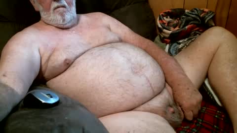 Snapshot of cajungrey75 chatting on January 2025 05:26:01 PM cajungrey online show from January 2025 05:26:01 PM