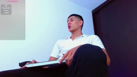 Valerio  online show from March 2025 07:36:01 PM