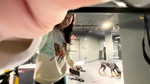 Snapshot of calicambri chatting on December 2025 01:31:02 PM The Cali Cambri online show from December 2025 01:31:02 PM