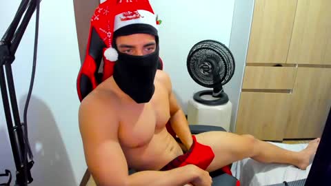 calihotcaliente27 online show from December 2024 01:11:02 PM