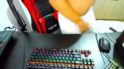 calihotcaliente27 online show from February 2025 10:26:02 AM