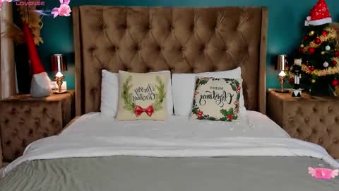 Cali online show from December 2025 08:27:02 PM