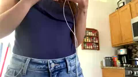 calishop1 online show from March 2026 07:30:01 PM