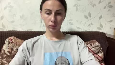 Anna online show from October 2025 05:22:02 PM