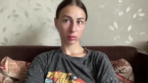 Anna online show from October 2025 09:21:02 AM