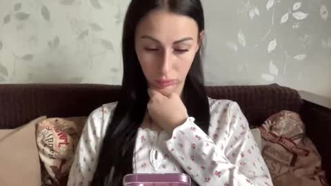 Anna online show from November 2025 09:21:01 AM