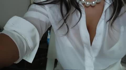 Call Me Linda online show from April 2026 04:02:02 AM