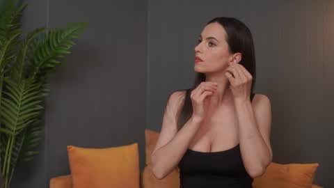 Missy online show from June 2026 07:50:01 PM