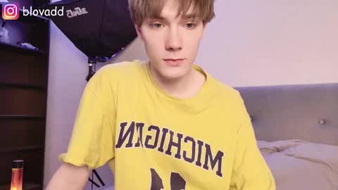 Nick online show from February 2026 04:00:01 PM