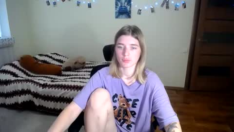callmesweett online show from June 2026 03:45:01 PM