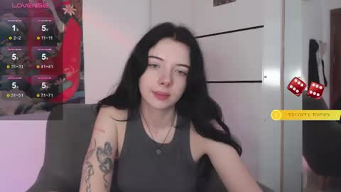 Snapshot of calmlilly chatting on August 2026 06:37:01 AM Lilly online show from August 2026 06:37:01 AM