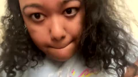 camzxoxox online show from December 2024 06:10:01 PM