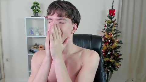 Hey I am Calvin  online show from January 2025 10:08:01 PM