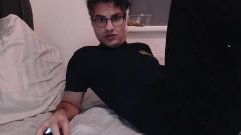 Calvinjohnlad online show from December 2024 03:17:01 PM