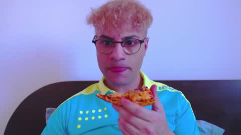 Calvinjohnlad online show from January 2025 12:41:02 PM