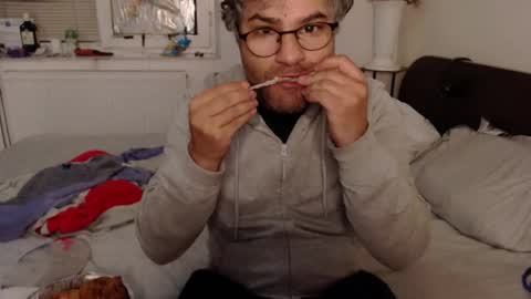 Snapshot of calvinjohnlad chatting on November 2025 12:20:02 AM Calvinjohnlad online show from November 2025 12:20:02 AM